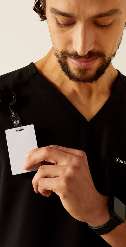 Derham 6 Pocket Scrub Top 01